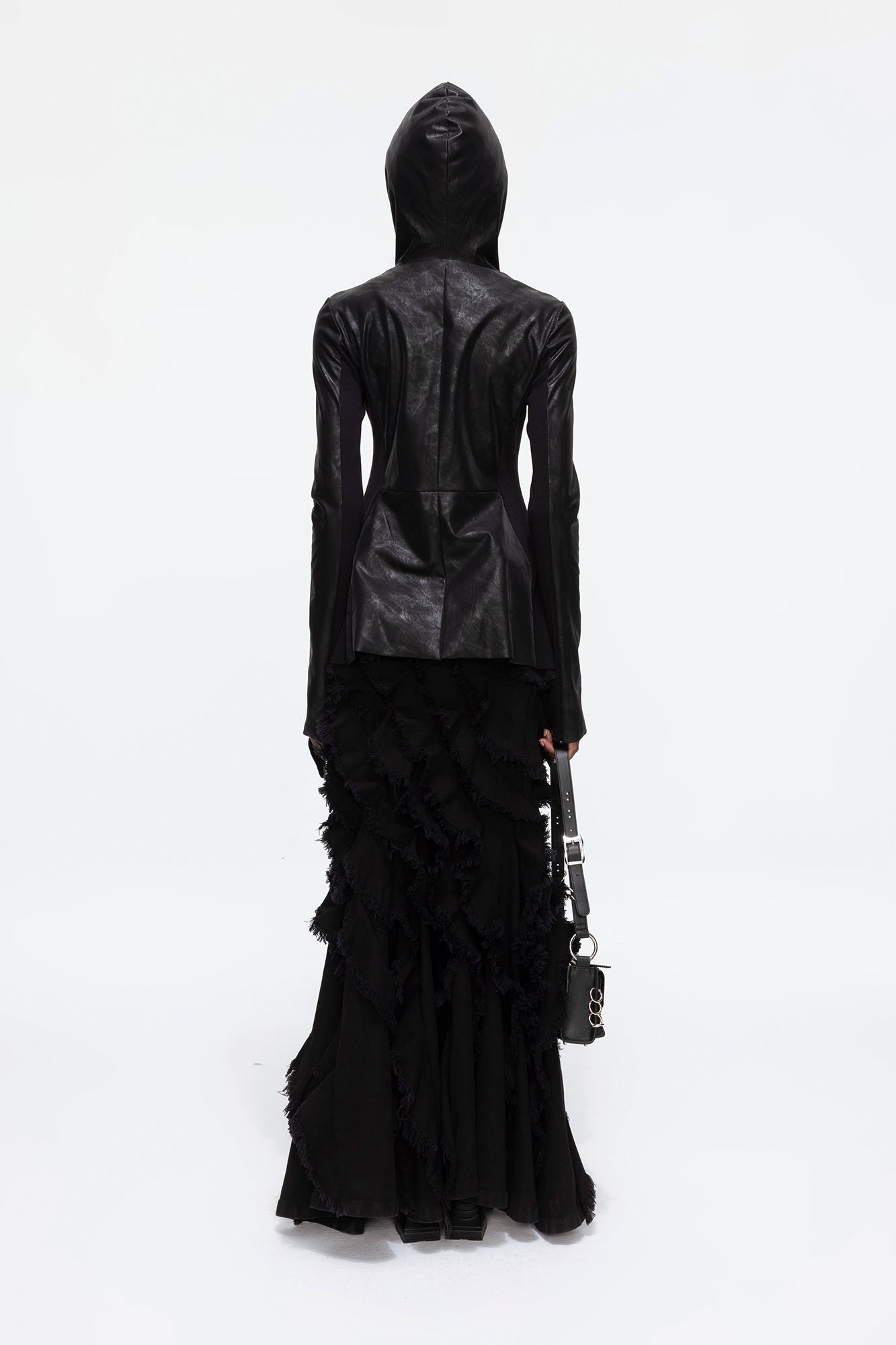 Star-shaped hem jacket