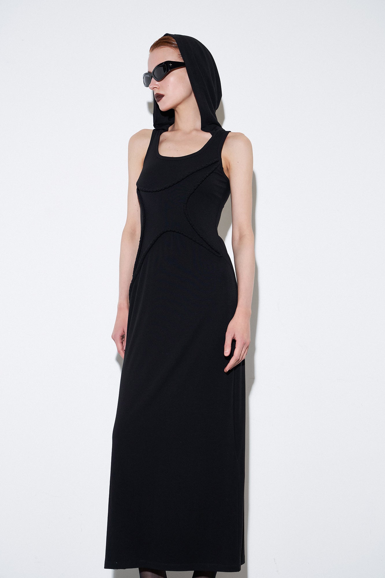 Four-pointed star twisted rope hooded dress