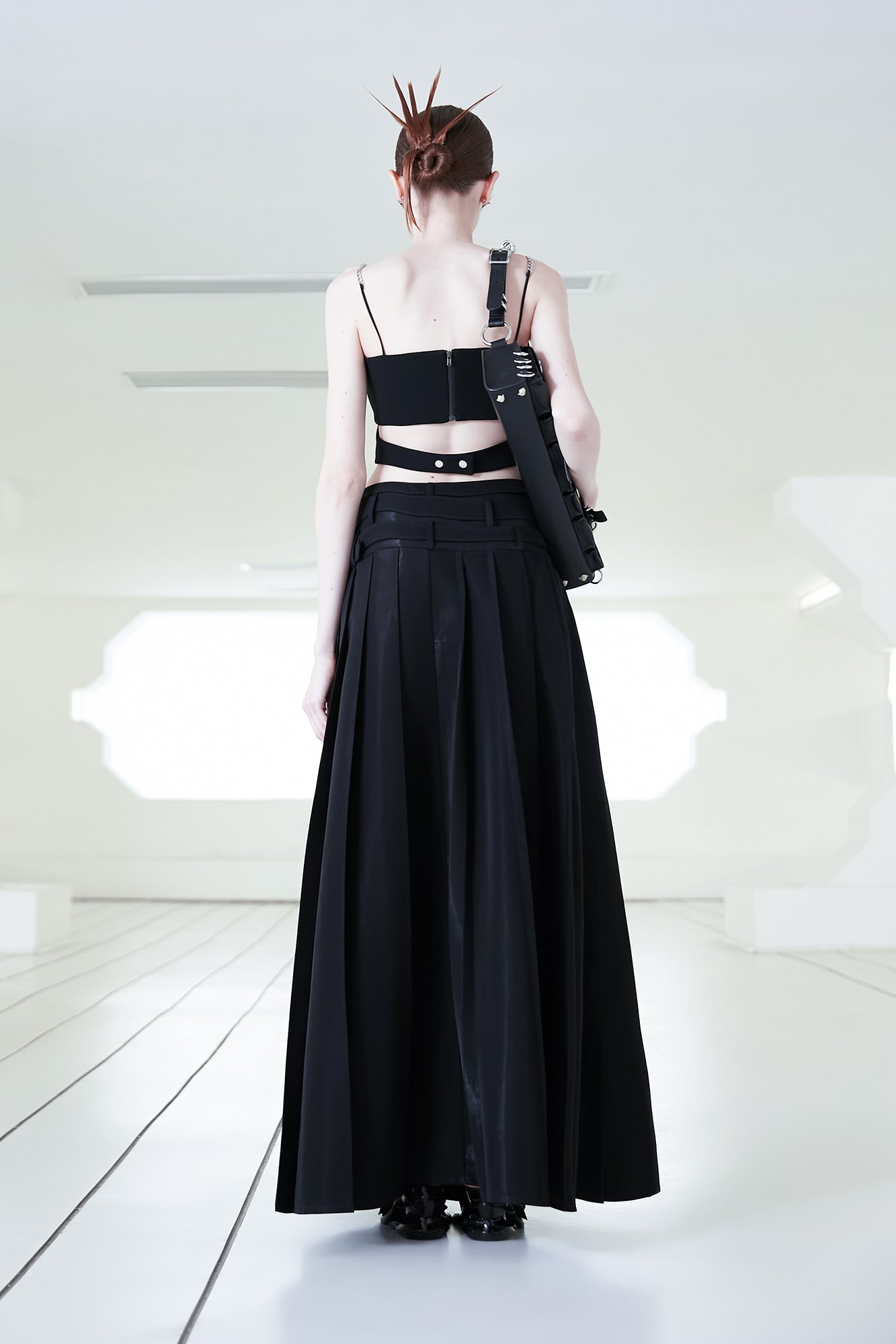 Belt fission pleated overskirt
