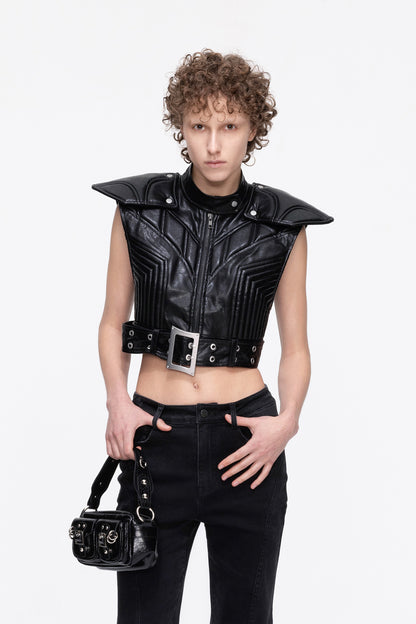 Three dimensional shoulder armor sleeveless short jacket