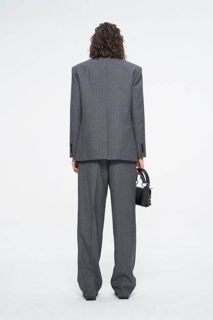 Wool suit with irregular shape