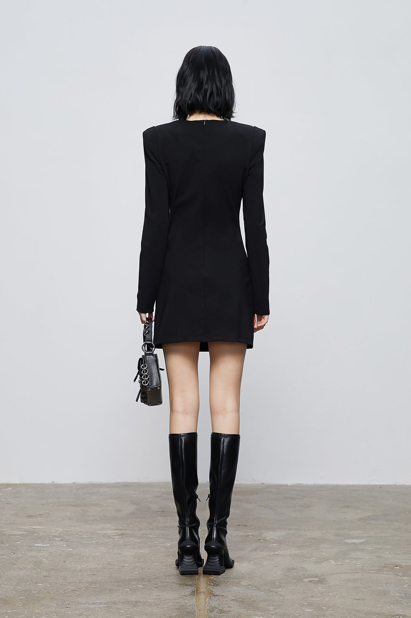 Four-pointed star-cut dress