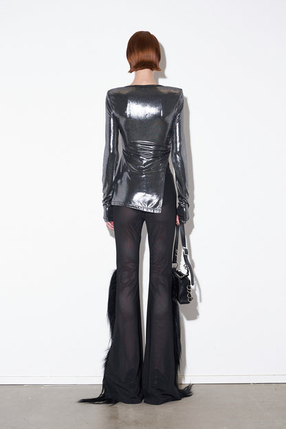 Pinch pleated slanted slit top