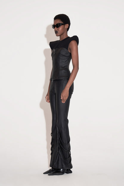 Shoulder lifting structure segmented top