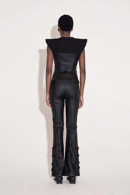 Shoulder lifting structure segmented top