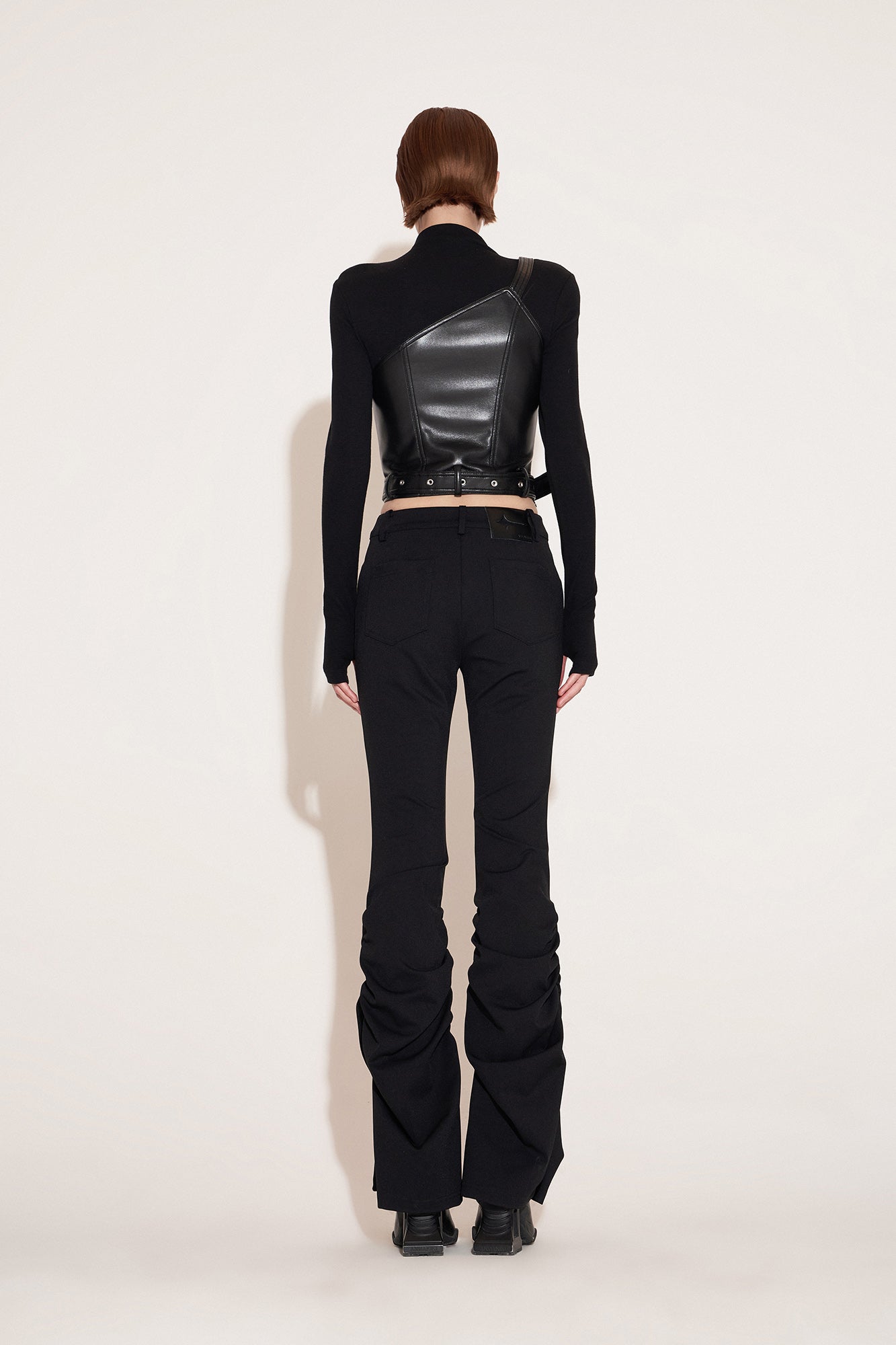 Japanese style buckle splicing top