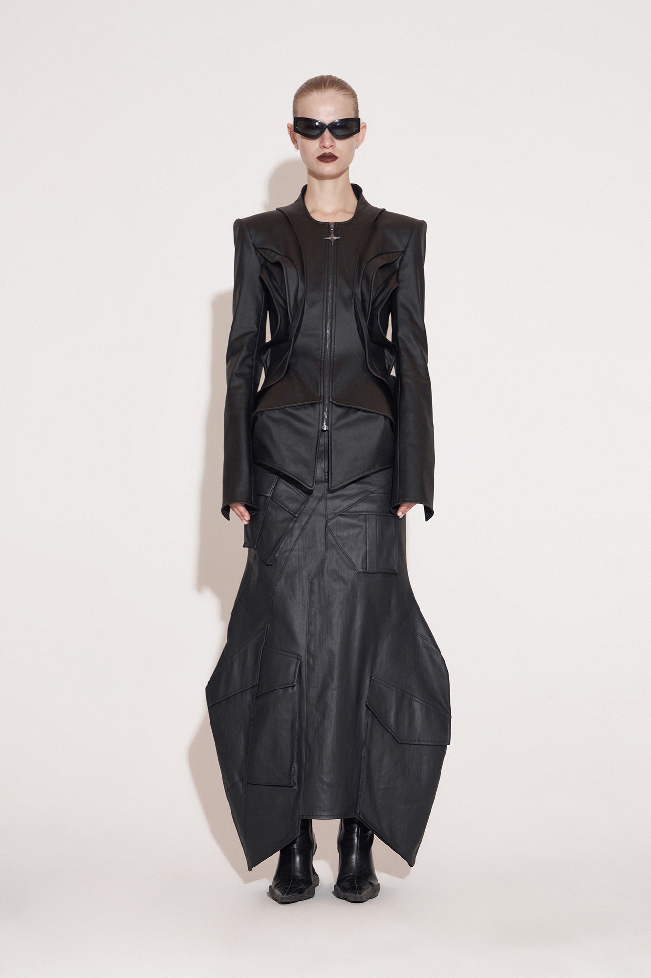 Multi-layer flying piece architectural coat