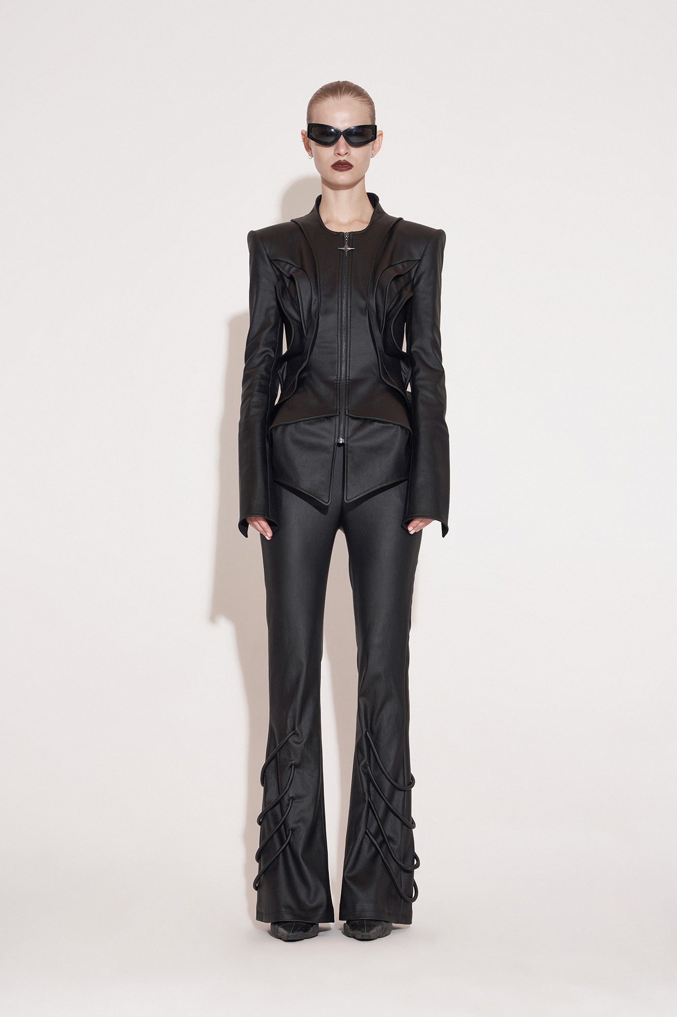 Multi-layer flying piece architectural coat