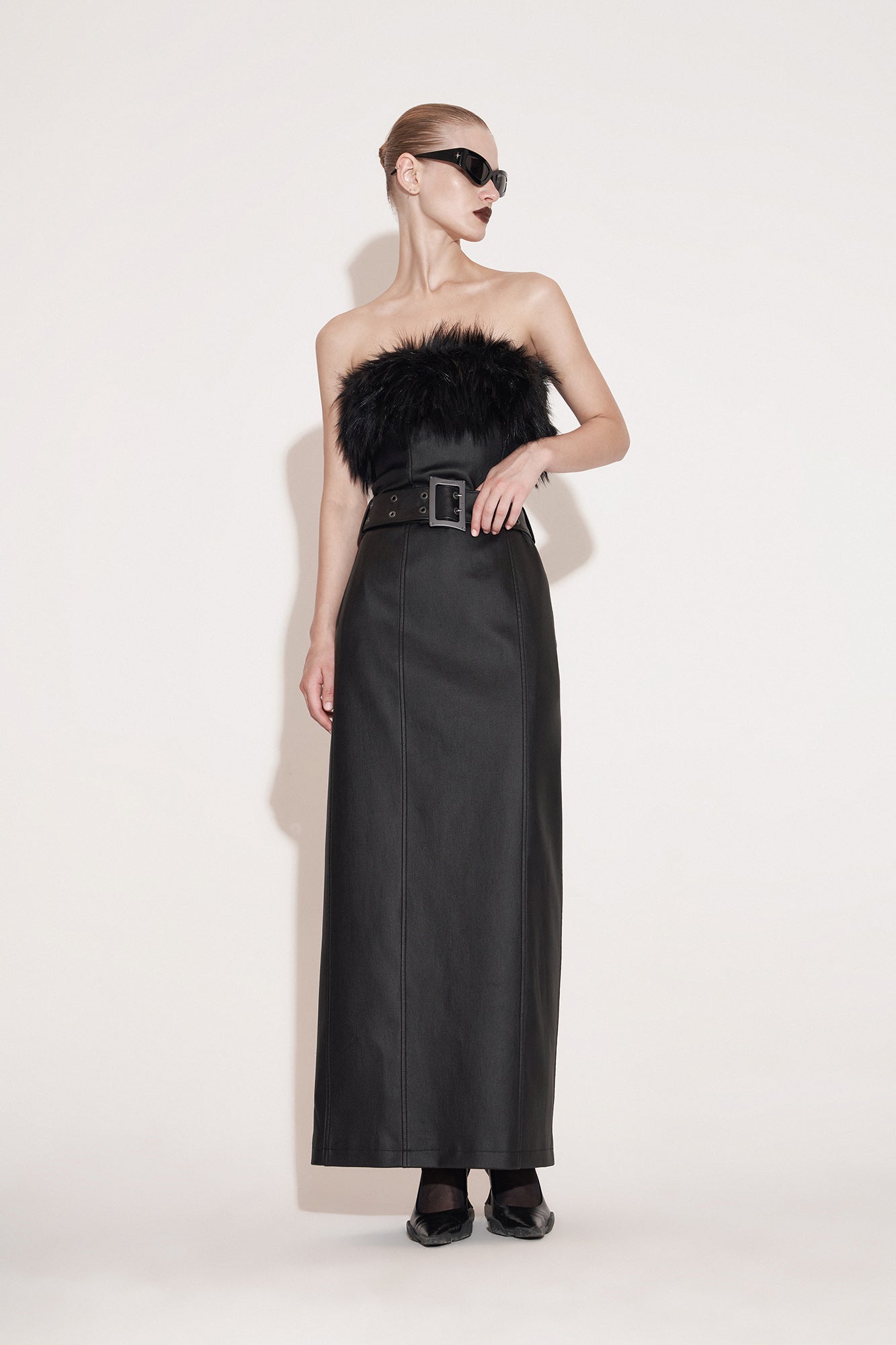Functional eco-friendly fur strapless dress