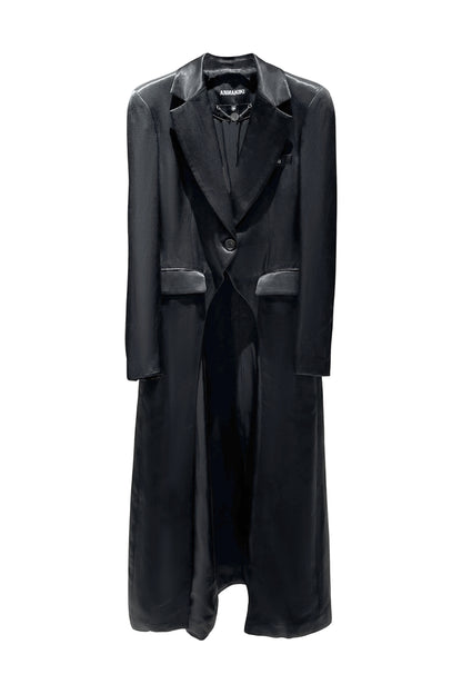 Round shoulder dovetail hem coat