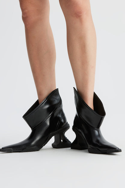 Genuine leather V-neck functional high heels