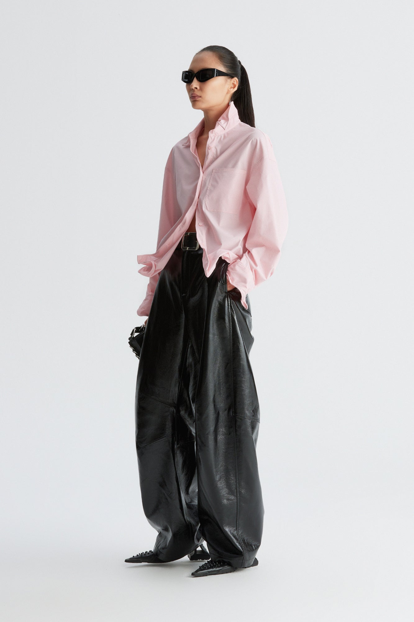Malleable lapel shirt