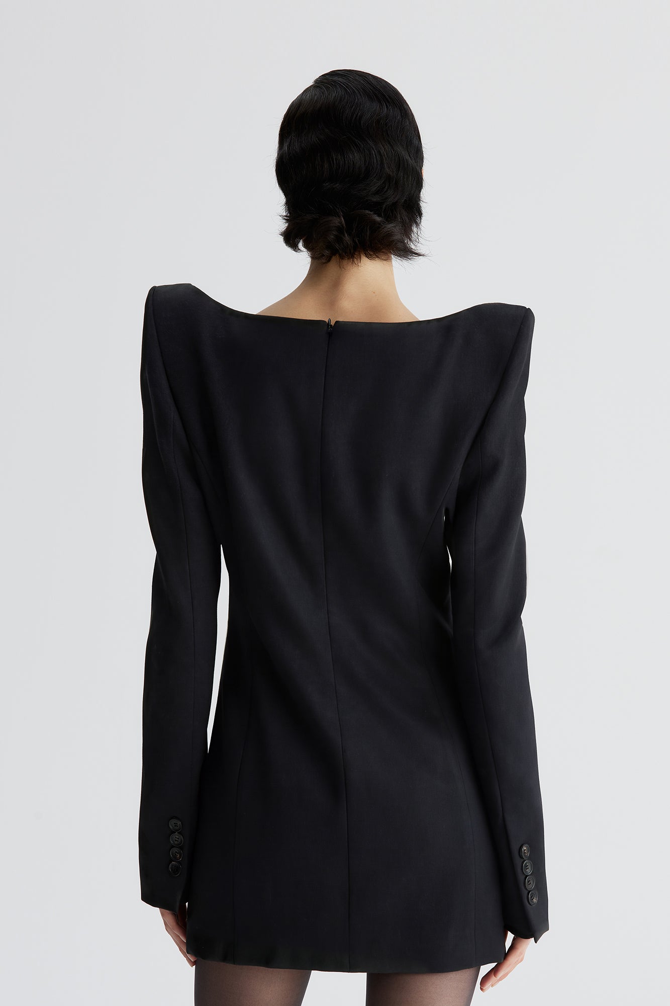 Shoulderless V-neck 3D dress