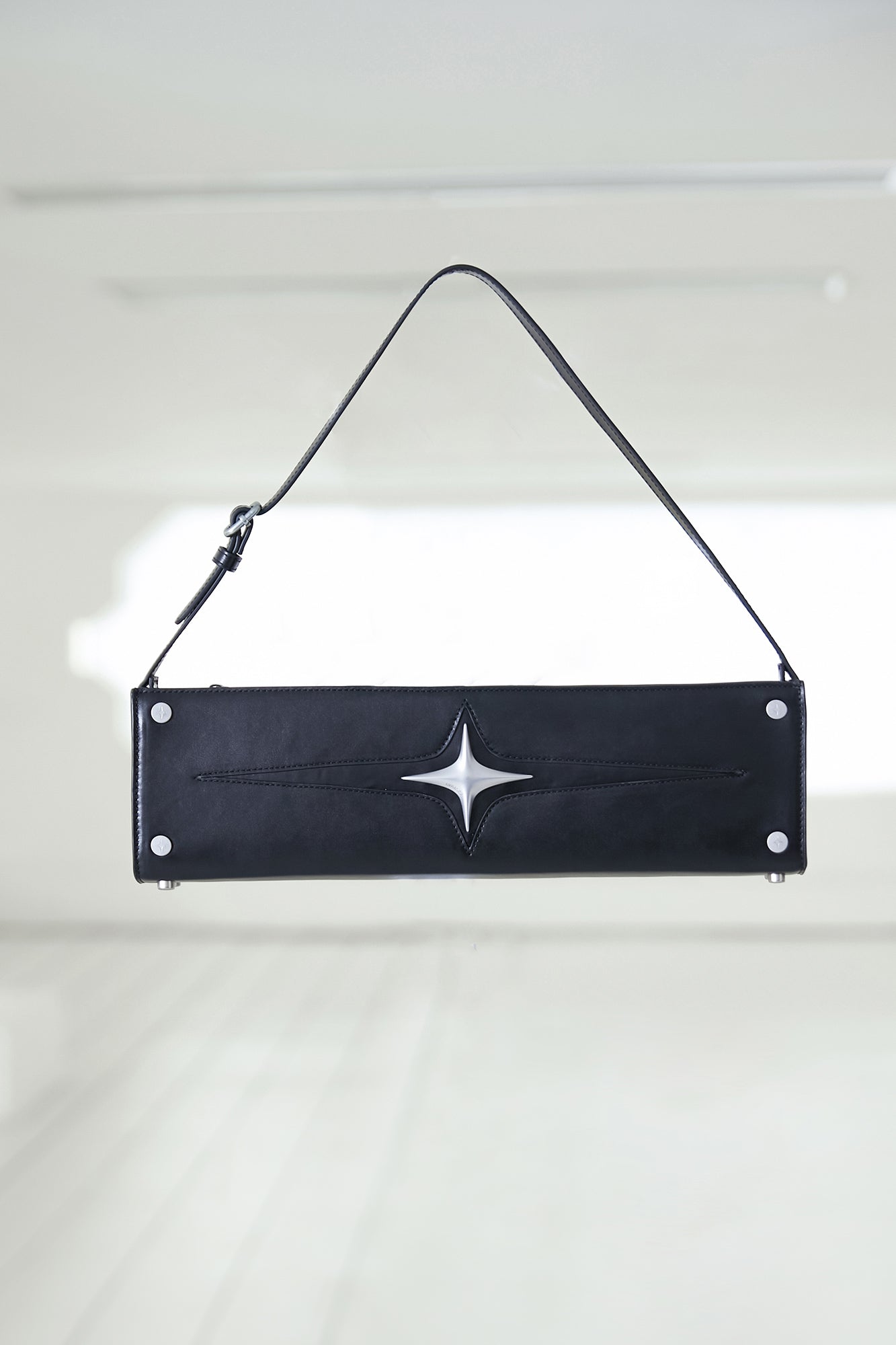 Leather three-dimensional meteor bag